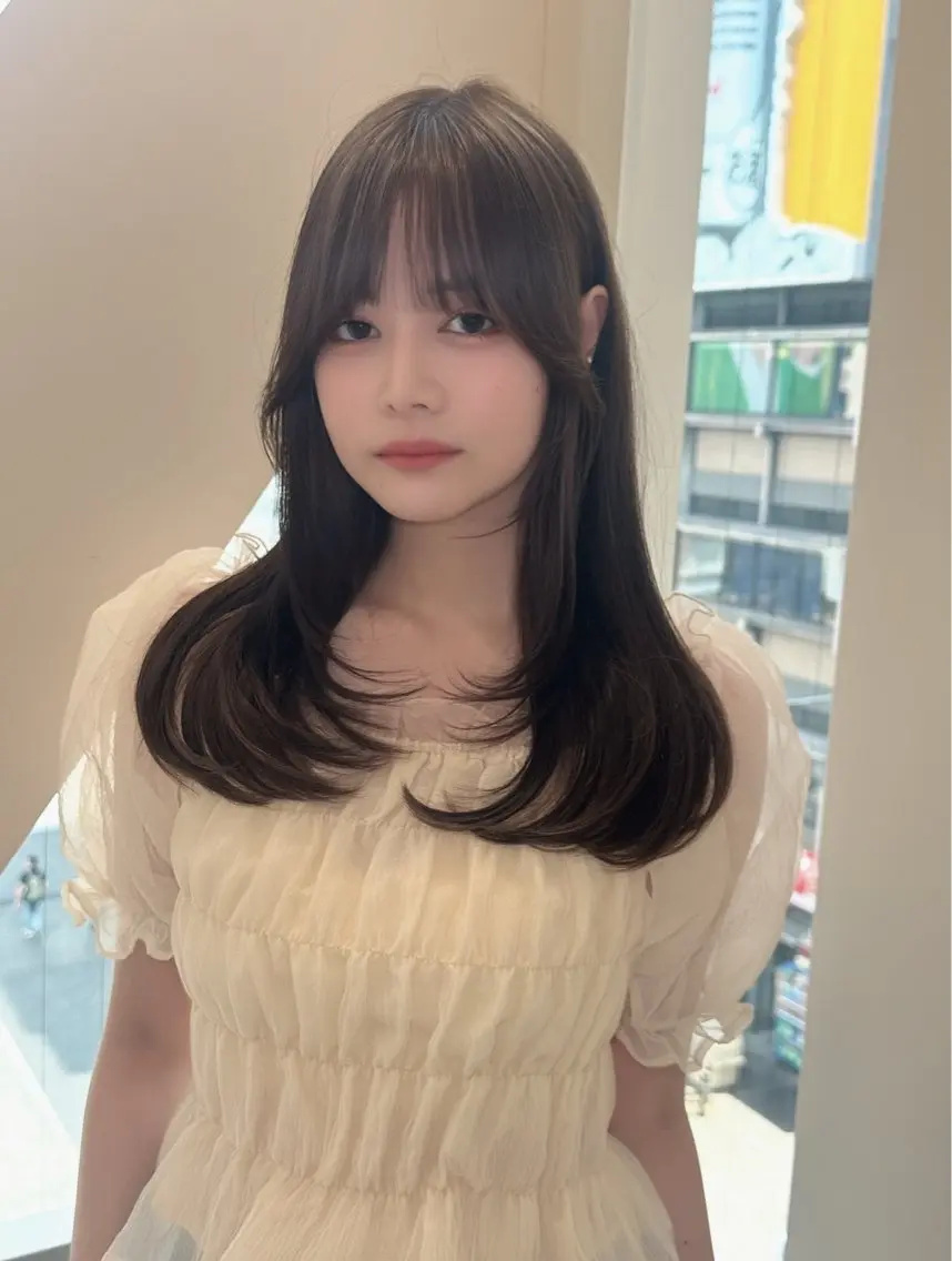ロング カラー カット ヘアカラー トリートメント 小顔レイヤー/ ベージュ🤍Rieのヘアスタイル