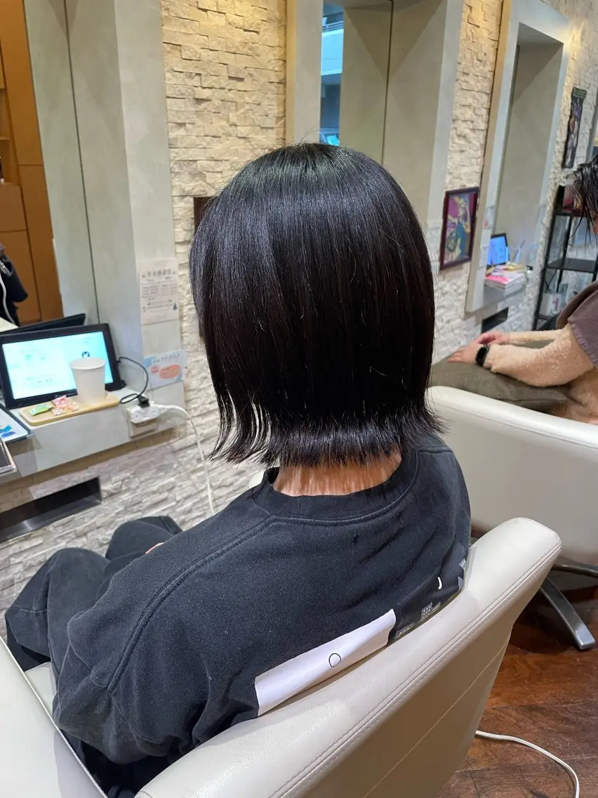 ショート 切りっぱなしボブ ボブ 本多 美羽のネイルデザイン