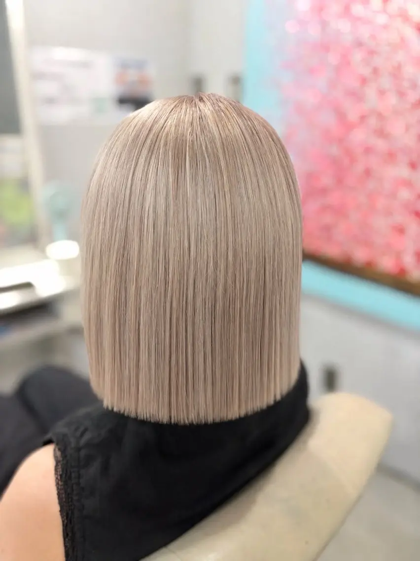 ミディアム ヘアカラー トリートメント 艶髪🫧透明感 💎岡庭春菜🎀のヘアスタイル