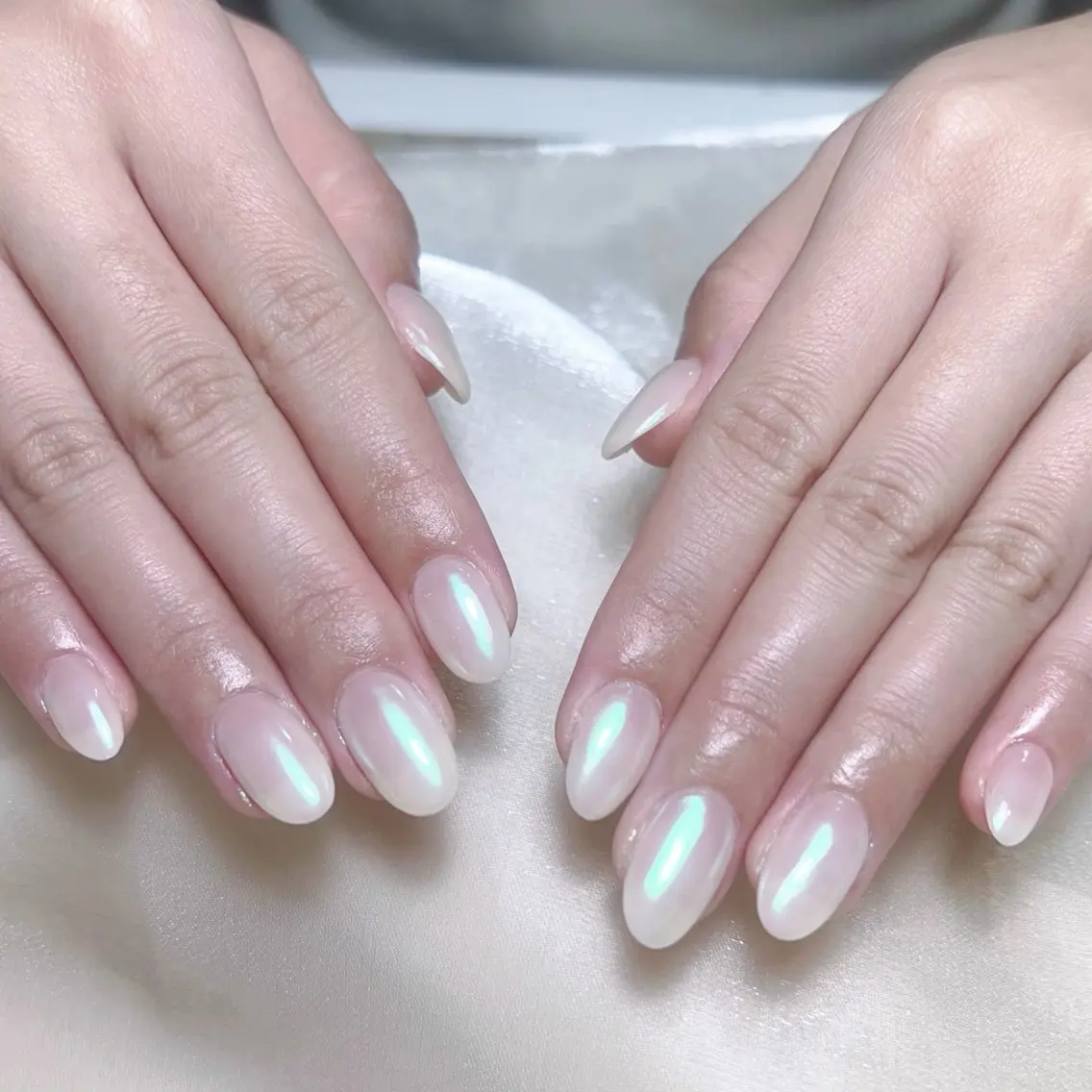 メンズ ネイル メンズ韓国風 アートネイル オーロラネイル ガーリー キラキラネイル ハンドネイル Nail salon 木にいるのネイルデザイン