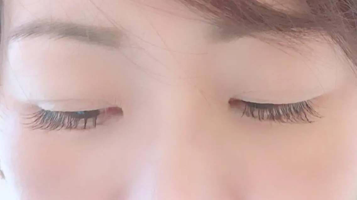 マツエク・マツパ Cカール フラットラッシュ 目尻長め Nail&Eye ONNAILのネイルデザイン