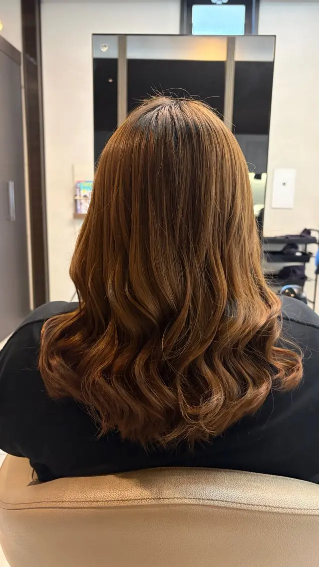 ミディアム カラー ヘアアレンジ LiTA長嶺 小佐井悠未のヘアスタイル