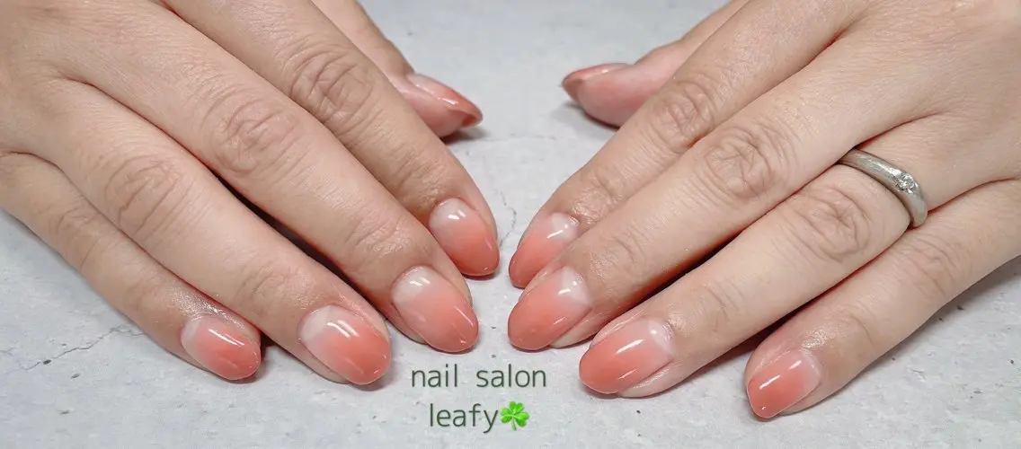 ネイル グラデーション オレンジ ネイルサロン leafyのネイルデザイン