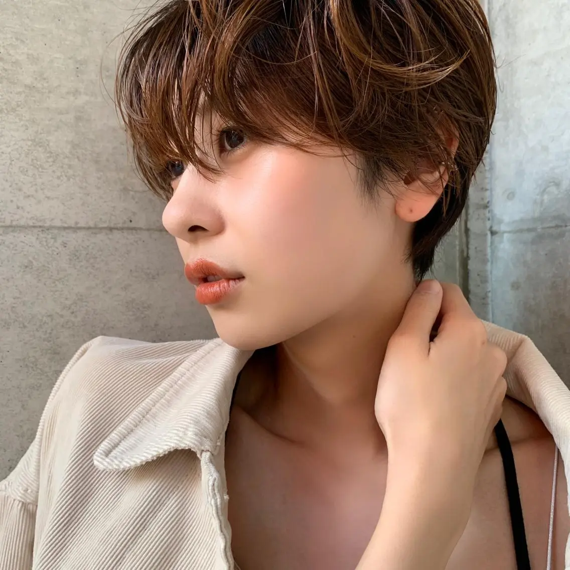 ショート カラー ショートヘア 薬院:今泉/上川美幸 ボブ/顔周りレイヤーのヘアスタイル