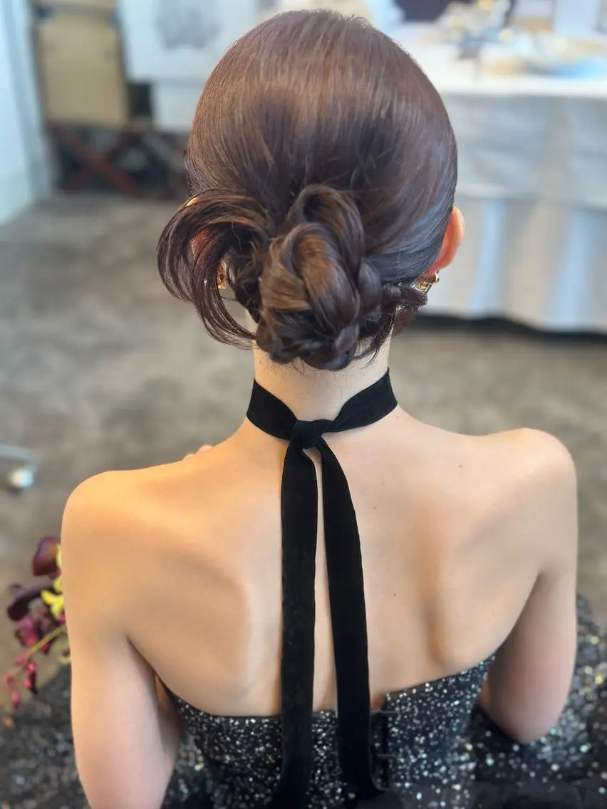 ロング ヘアアレンジ 結婚式・ブライダル un/cil (ｱﾝｼﾙ)のマツエク・マツパデザイン