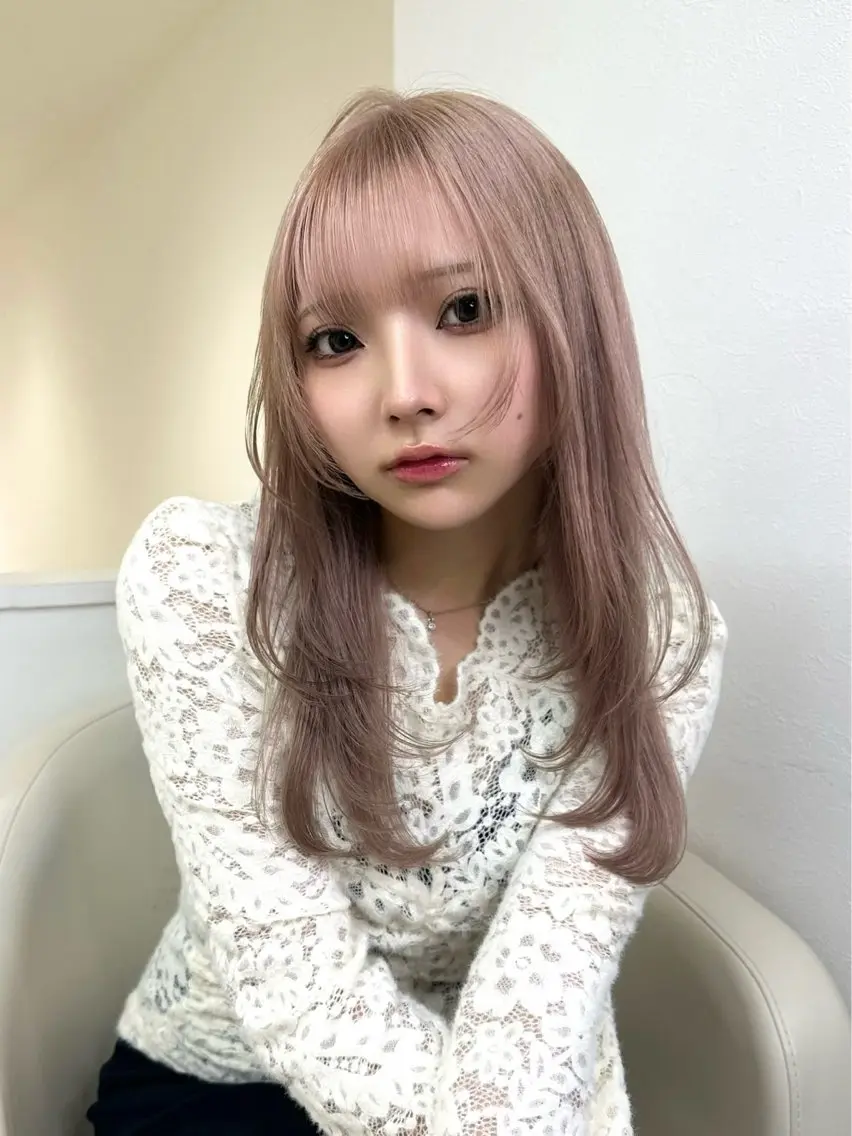 セミロング カラー はな ブリーチ ハイトーン/ 渋谷のヘアスタイル