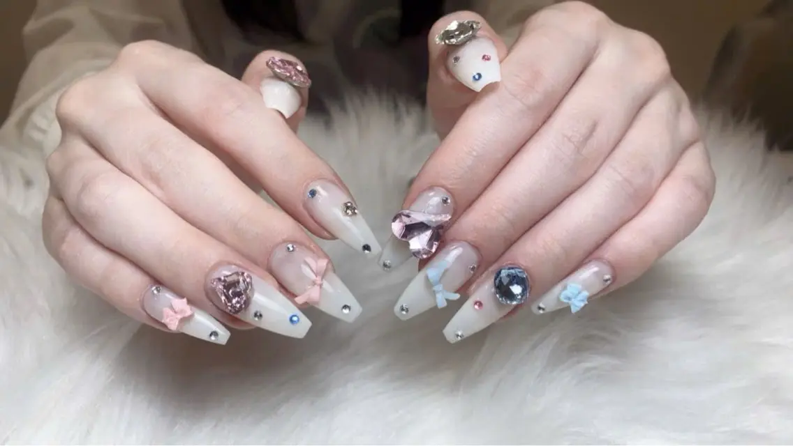 ネイル ハンドネイル REI NAIL1のネイルデザイン