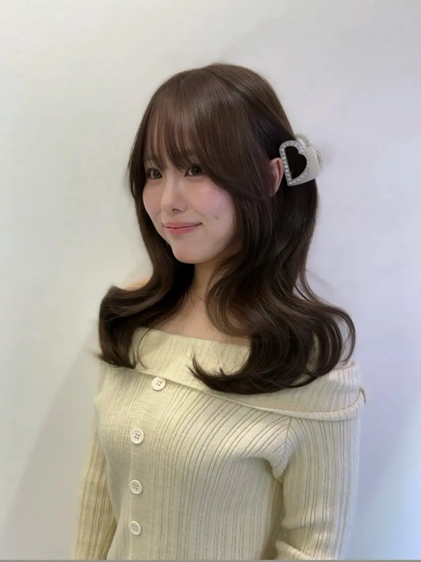カット💇♀️+ブリーチなしダブルカラー🍒の写真