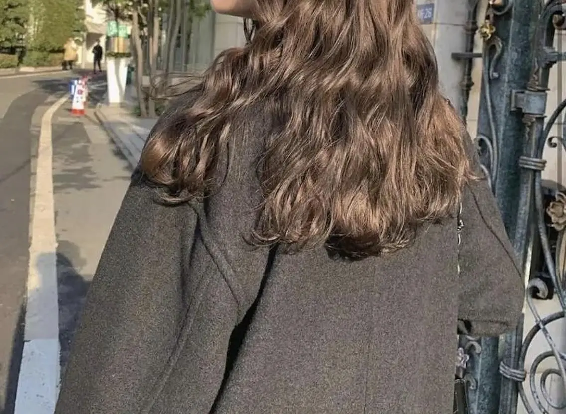 【ハイトーンカラー】カット+ブリーチ+ヘアカラーの写真