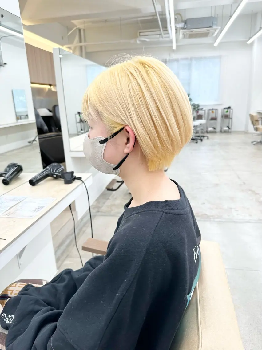 ショート カラー 🌈ディレクター🌈 徳松優希のヘアスタイル