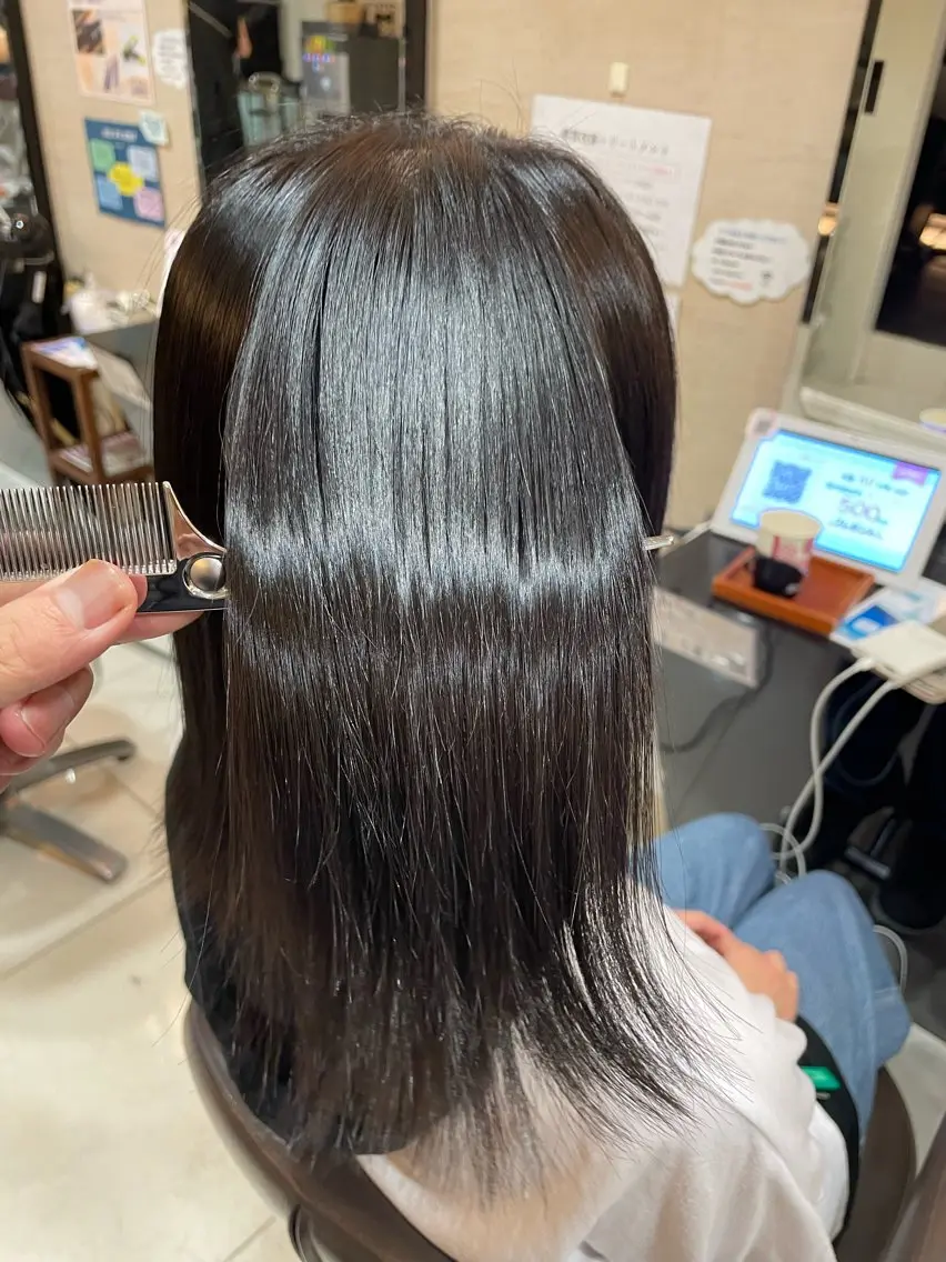 セミロング カット トリートメント 美髪・髪質改善🌟 山口博史のヘアスタイル