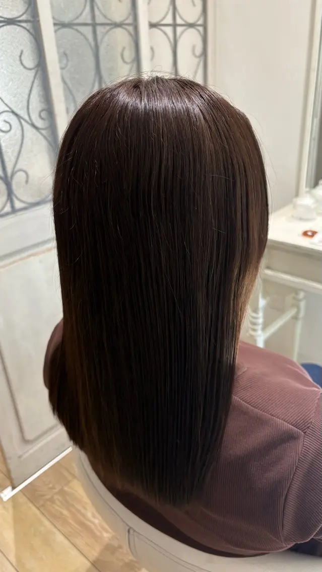 ミディアム カラー カット ヘアカラー 似合わせ 顔周りYUUGAのヘアスタイル