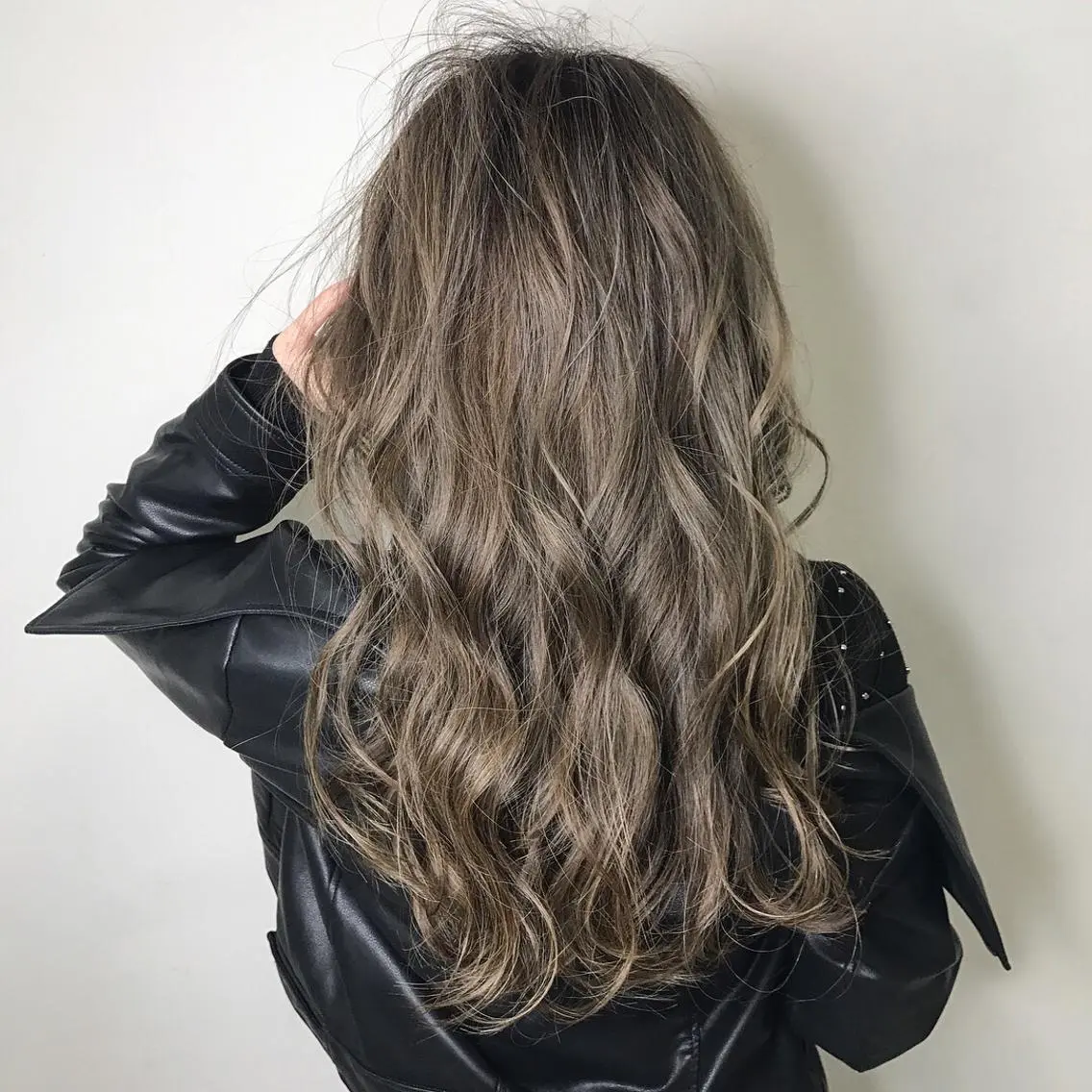 ロング 外国人風カラー 髪質改善 Daisukiのヘアスタイル
