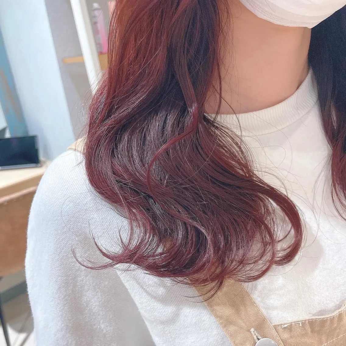 ロング カラー ヘアカラー トリートメント 酒井 里穂のヘアスタイル