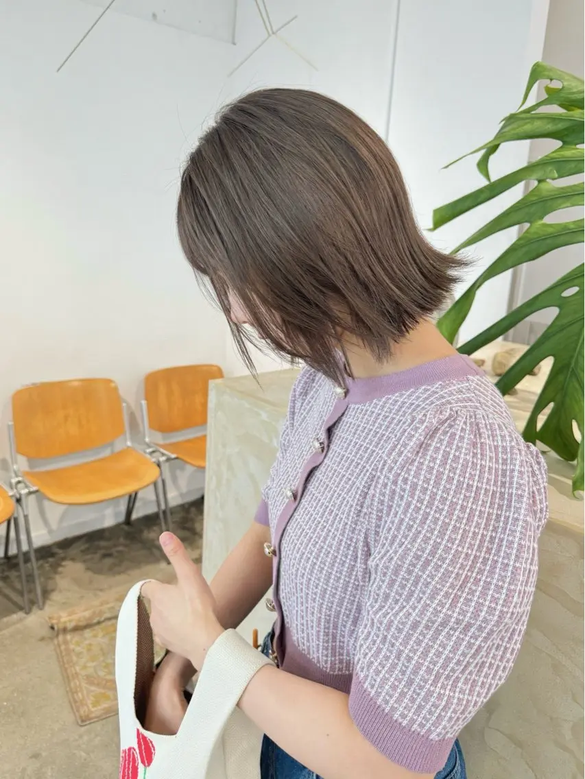 ショート カラー ベージュカラー ブリーチ スギヤマ ショウゴのヘアスタイル