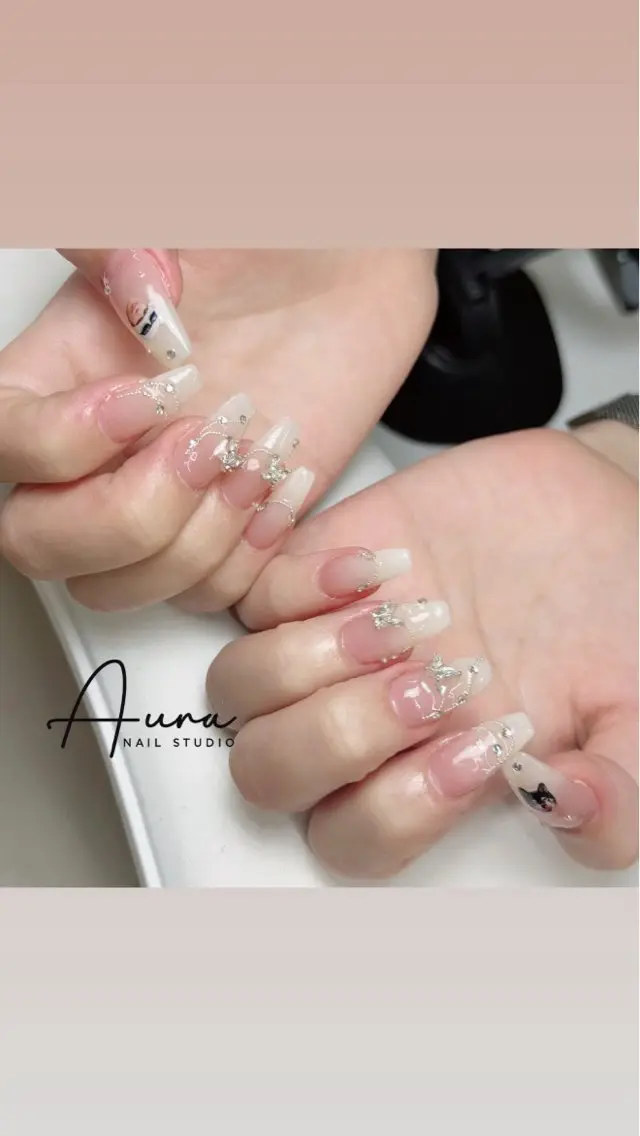 ネイル ハンドネイル Aura Nail HanNaのネイルデザイン