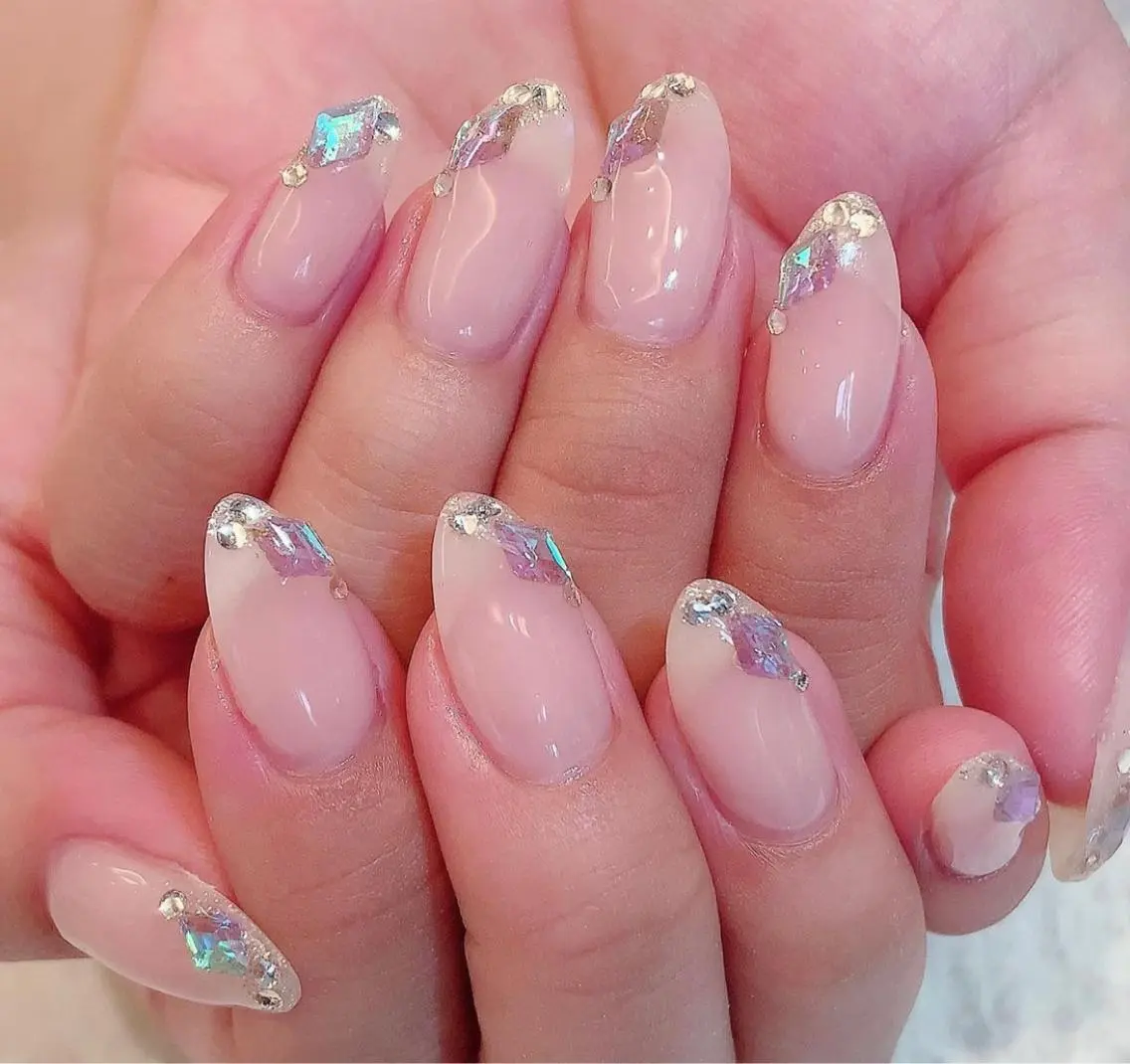 ネイル 長さ出し シンプルネイル ネイルチップ ISA_ BELLAのネイルデザイン