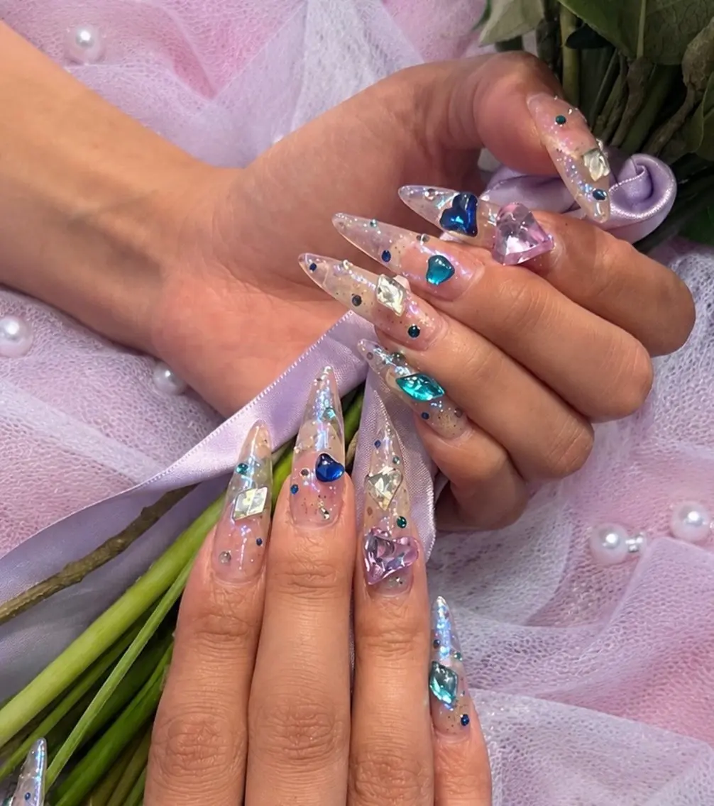 ネイル MADIA AIRAのネイルデザイン