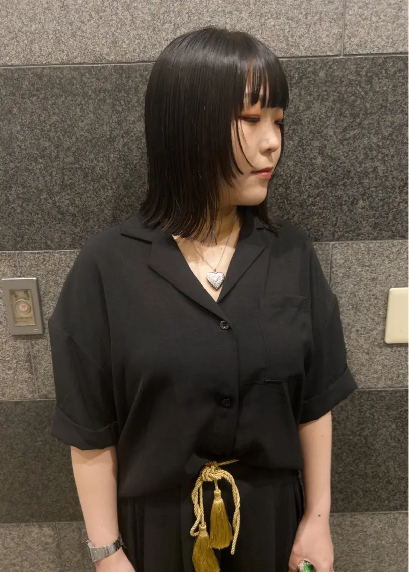 ショート 顔周りカット morio コトミのヘアスタイル