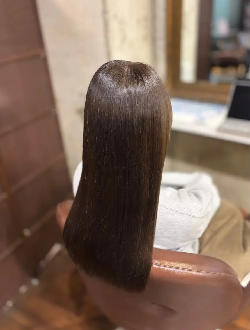 ロング カット ヘアカラー natsumi 🌷のヘアスタイル