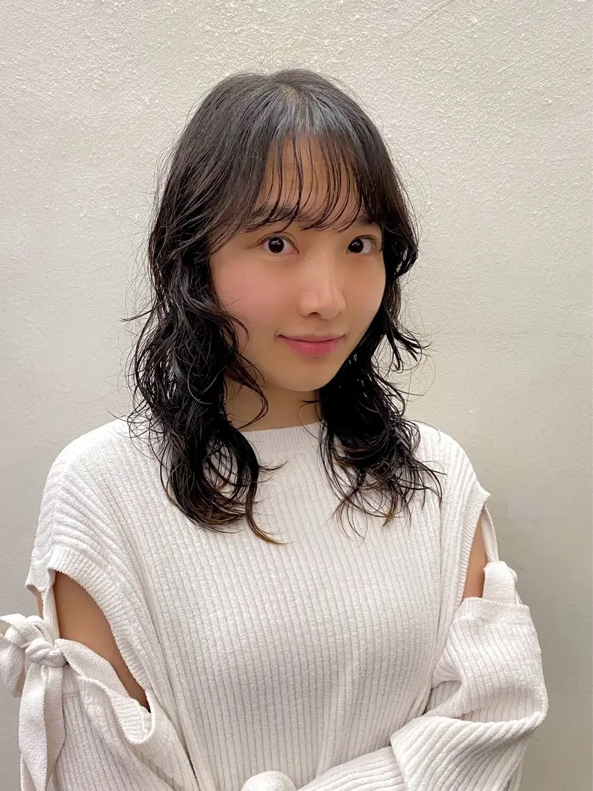 ミディアム パーマ カット パーマ トリートメント 似合わせレイヤー/ ケアパーマ/高倉のヘアスタイル