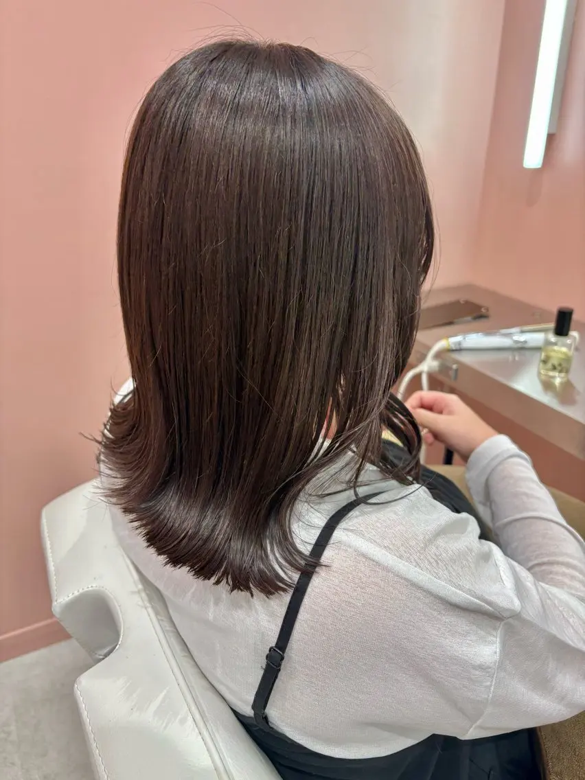 ミディアム カット ヘアカラー ダブルカラー🦖 /髪質改善⚡️しおりのヘアスタイル