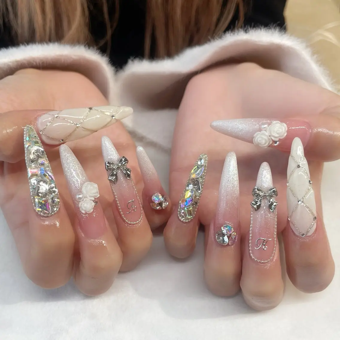 ネイル ハンドネイル 💎🐰 saki. m 🐰💎のネイルデザイン