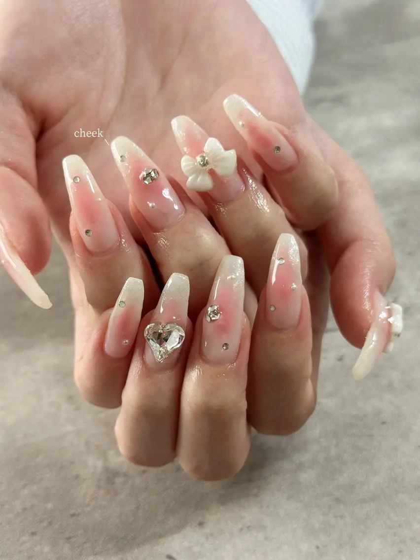 ネイル ハンドネイル One's Nail Roomのネイルデザイン
