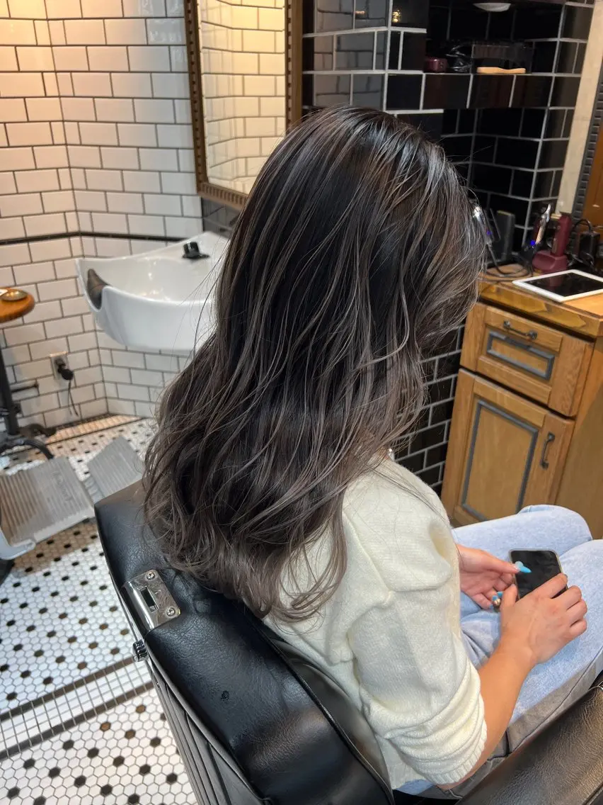 セミロング カラー 指名No.1💥 ユウトのヘアスタイル