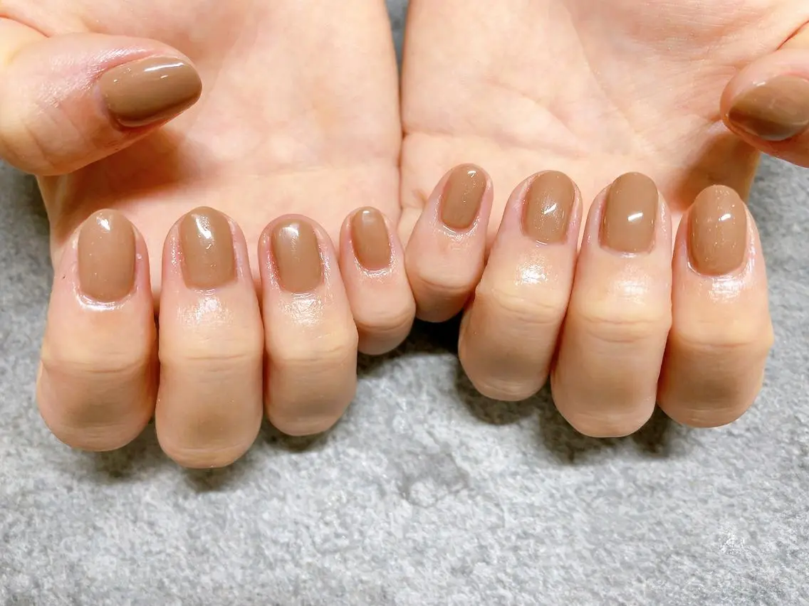 ネイル オーロラネイル フラワーネイル フットネイル フレンチネイル ジェルネイル ハンドネイル mogunail &blowのネイルデザイン