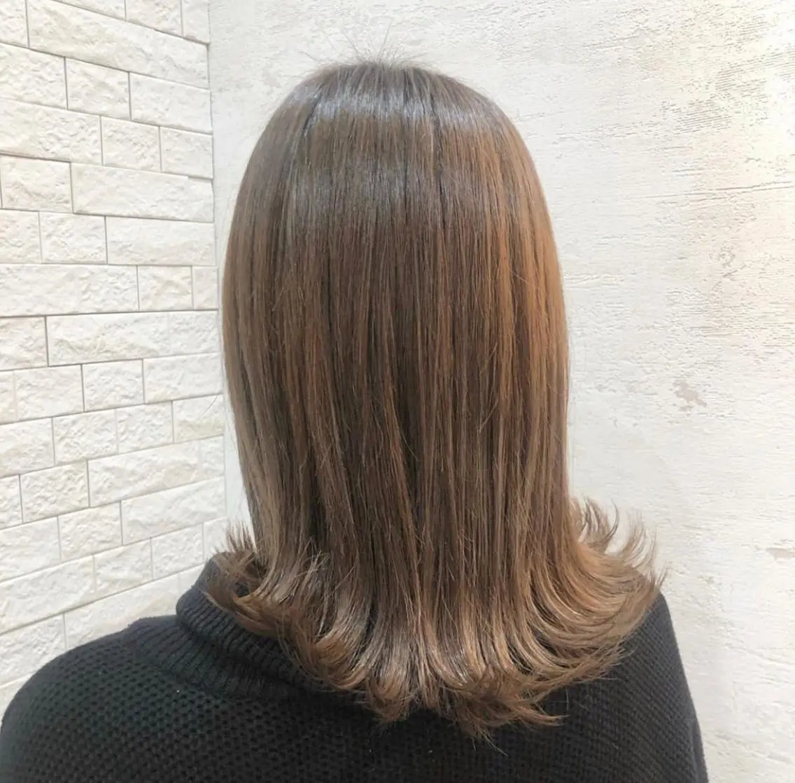 セミロング カラー 松本 沙良のヘアスタイル