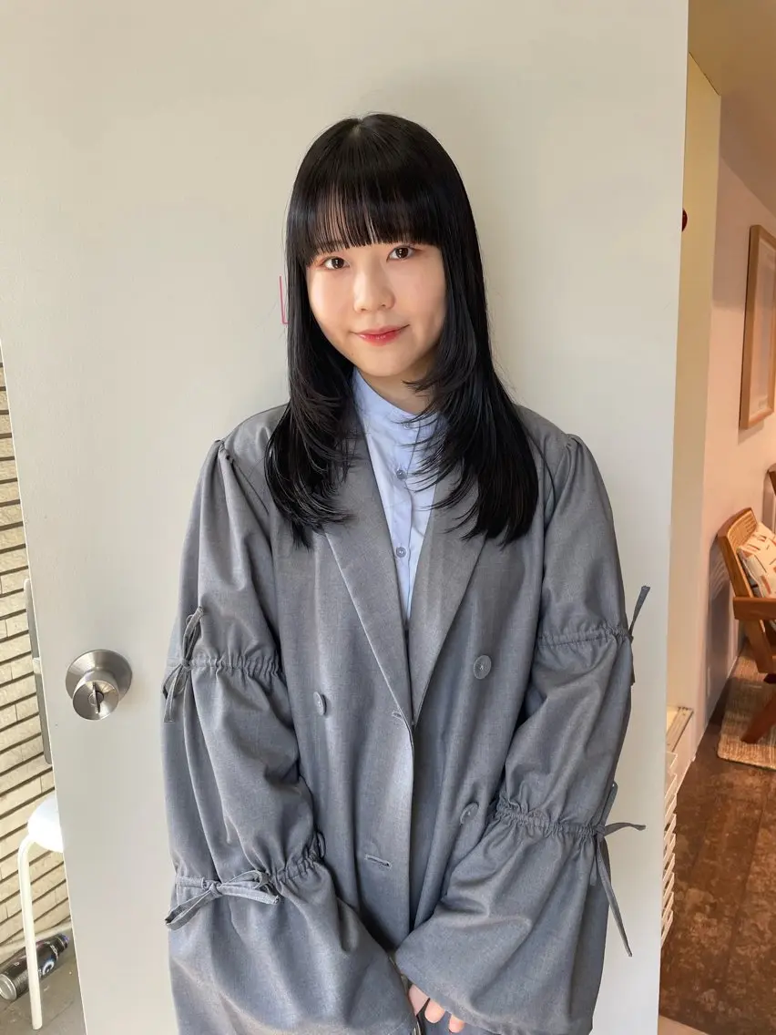 ロング カラー レイヤーカット カット ヘアカラー トリートメント レイヤーカット🎀 kanaのヘアスタイル