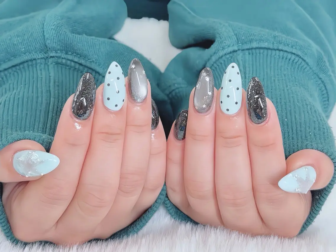 ネイル 長さ出し ジェルネイル 韓国ネイル マグネットネイル 持ち込み EGAO NAIL 錦糸町店のネイルデザイン
