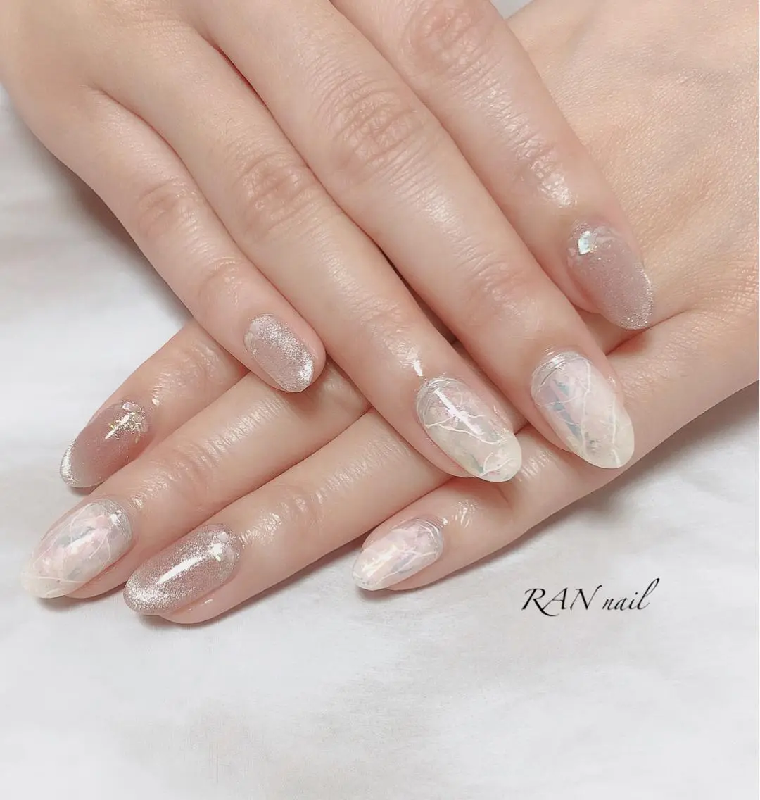 ネイル オーロラネイル フットネイル キラキラネイル オフィスネイル シンプルネイル ハンドネイル フットネイル RAN nailのネイルデザイン