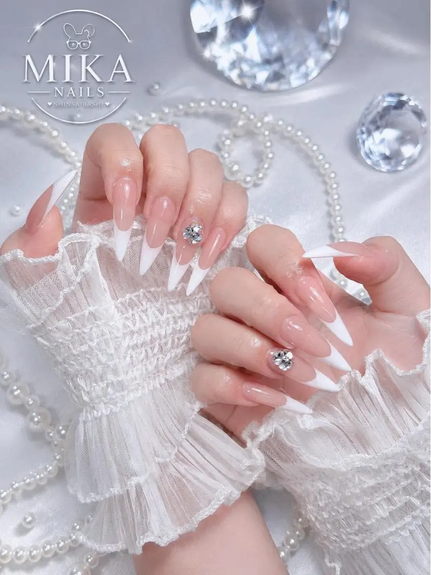 ネイル アートネイル チークネイル ドット フットネイル フレンチネイル KIMU MIKA.NAILのネイルデザイン