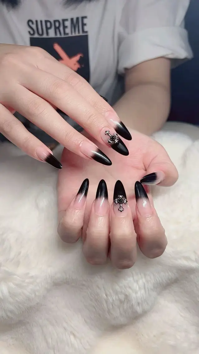ネイル ハンドネイル ハンドケア RuBy Nail93のネイルデザイン