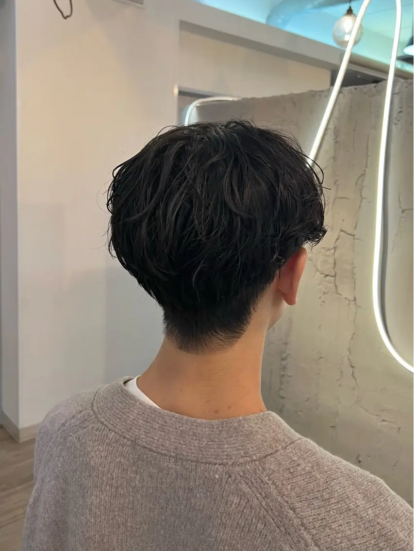 パーマ メンズ センターパート マッシュ メンズパーマ カット パーマ いぐちしょうた🫧 VISAGEbaskのヘアスタイル