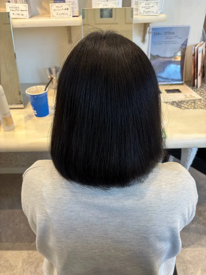 ショート カラー ヘアカラー 志村 梨帆のヘアスタイル