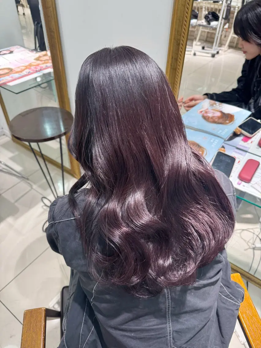 ロング カラー ヘアアレンジ 透明感カラー ai🫧🪞のヘアスタイル