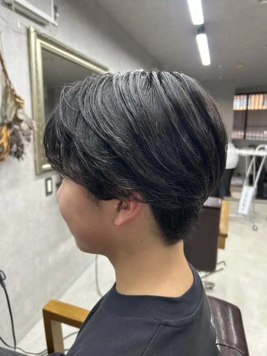 メンズカット+自然な前髪髪質改善ストレート¥10450→¥8350の写真