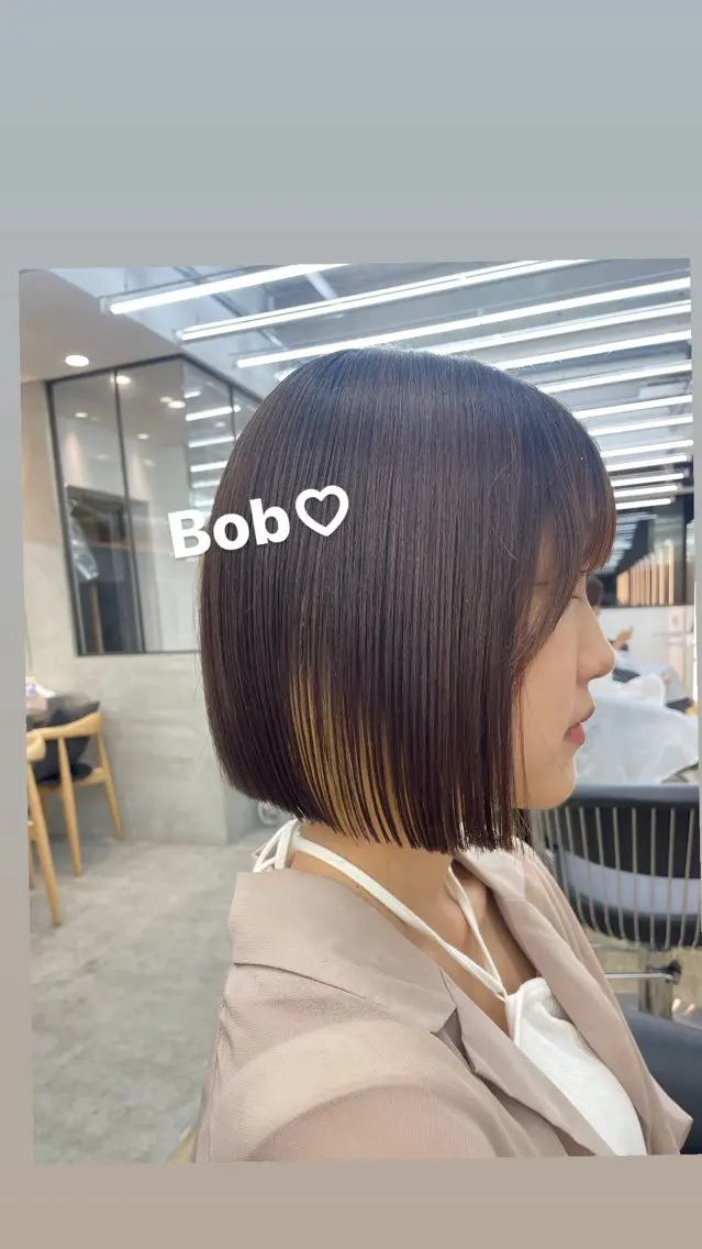 ショート オリーブベージュ/ボ ブ縮毛矯正たまき🧡のヘアスタイル