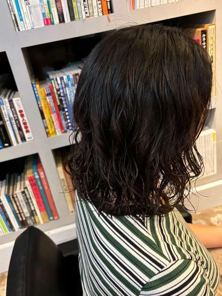ミディアム パーマ ミディアムパーマ 松倉 沙奈のヘアスタイル