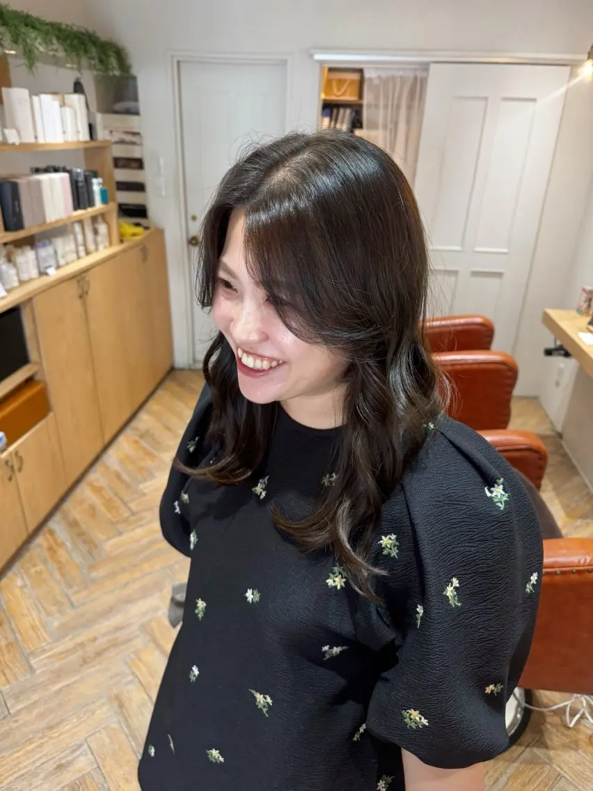 ミディアム ヘアカラー 髪質改善 ふうかのヘアスタイル