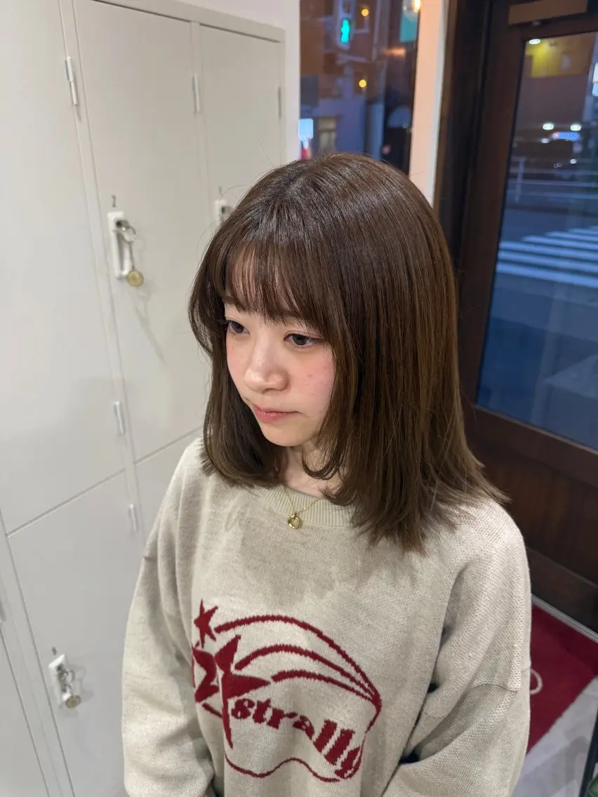 ミディアム 顔周りカット レイヤーカット オリーブ🫒レイヤー /平尾/りの‎🤍のヘアスタイル