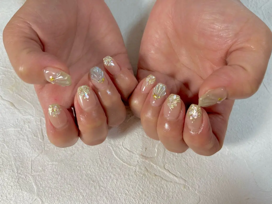 ネイル オーロラネイル フットネイル フレンチネイル ジェルネイル マグネットネイル kiki nail たまプラーザのネイルデザイン