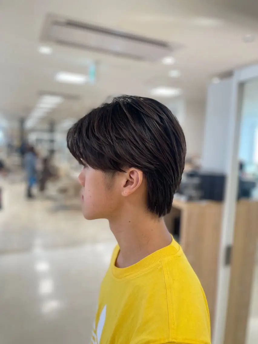 メンズ シャドウパーマ／骨格 矯正カット　トモキのヘアスタイル