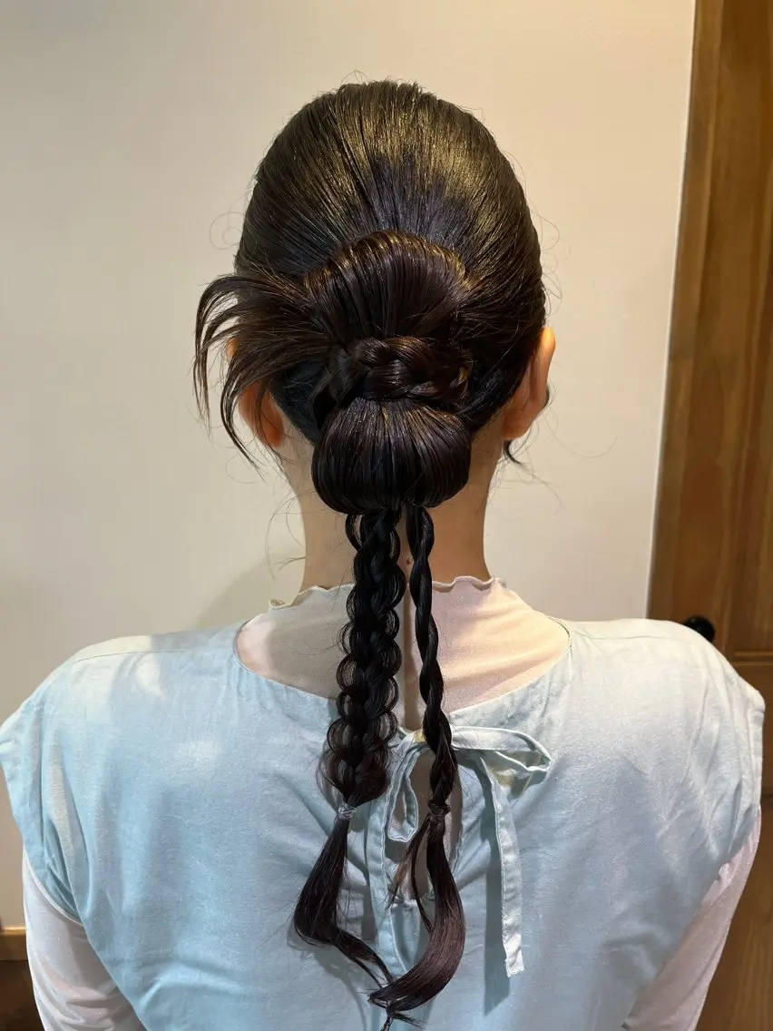 ロング お団子ヘア ヘアセット ❁ヘアメ❁ YUMI ❁ゆみ❁横浜桜木町のヘアスタイル