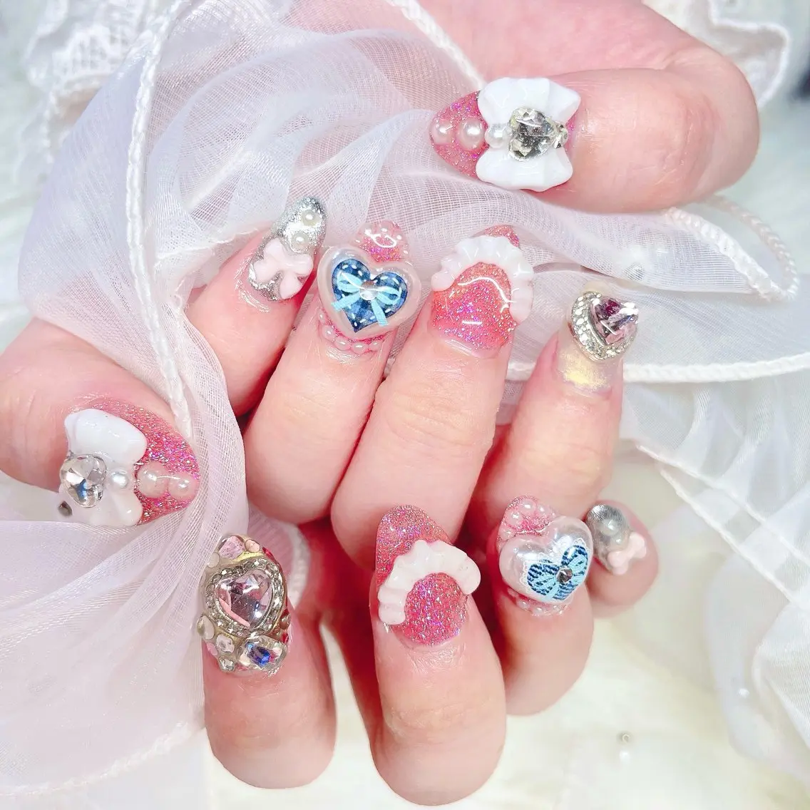 ネイル ハンドネイル MignonReve ♡EIMI🌈のネイルデザイン