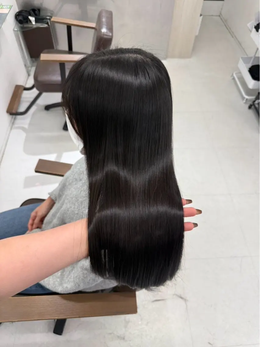 ロング カラー 髪質改善 トリートメント あきやま はるかのヘアスタイル