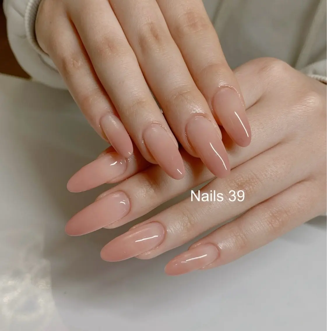 ネイル ハンドネイル ハンドケア Nails 39のネイルデザイン